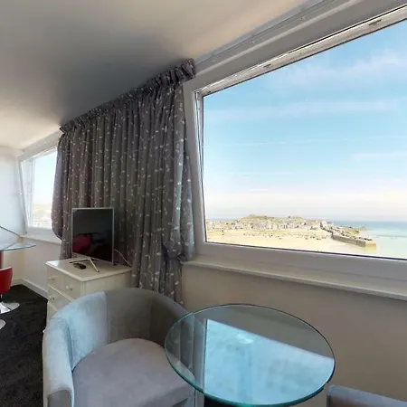 Golden Hind Bed & Breakfast St Ives